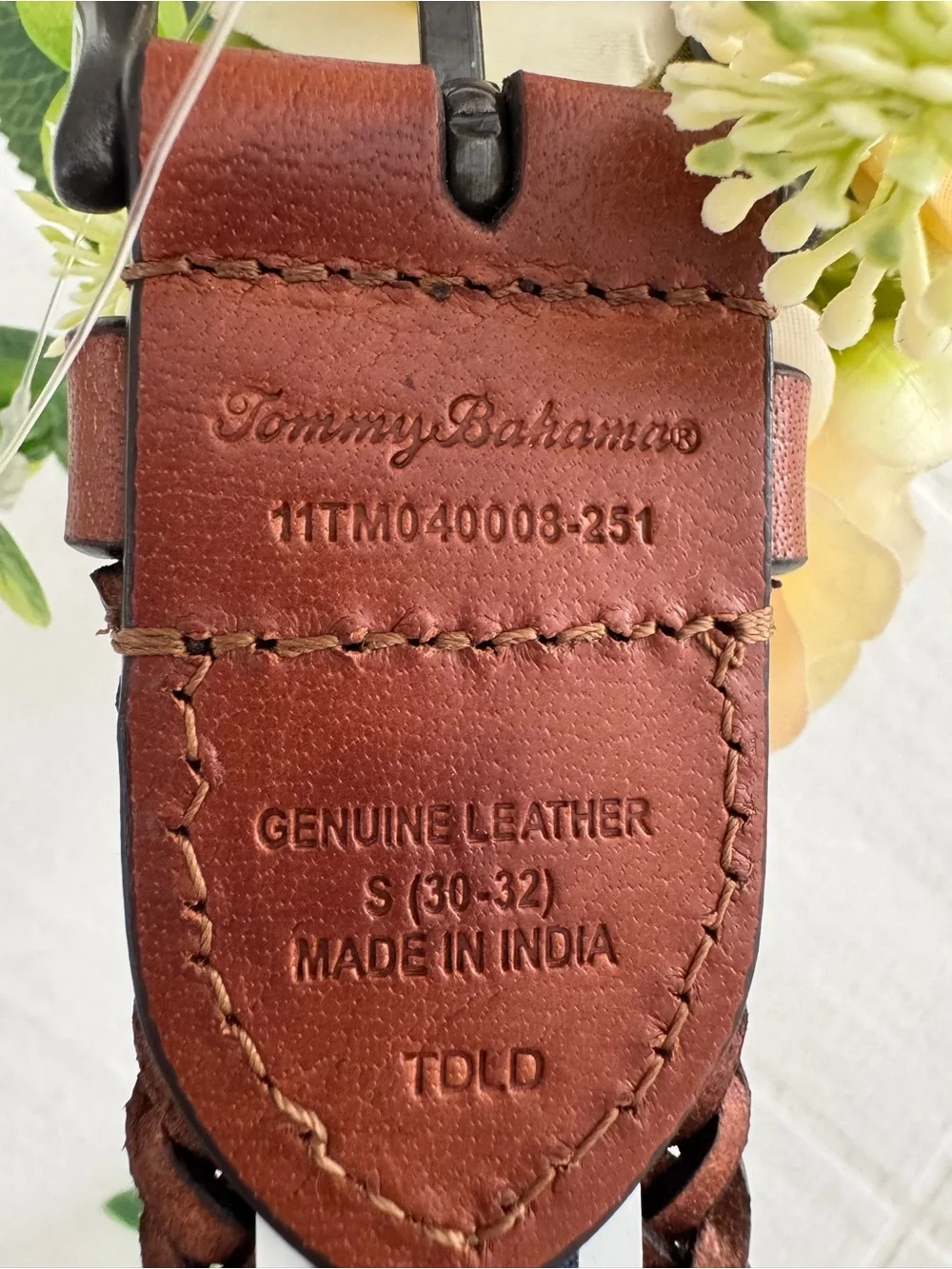 TOMMY BAHAMA Brown Braided Leather Men's Belt MEN S (30-32) small